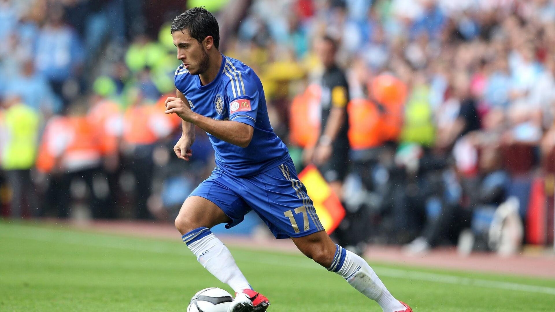 乔纳·隆戈的突破与冲击力,为全黑队带来了无尽荣光,乔纳瓦罗